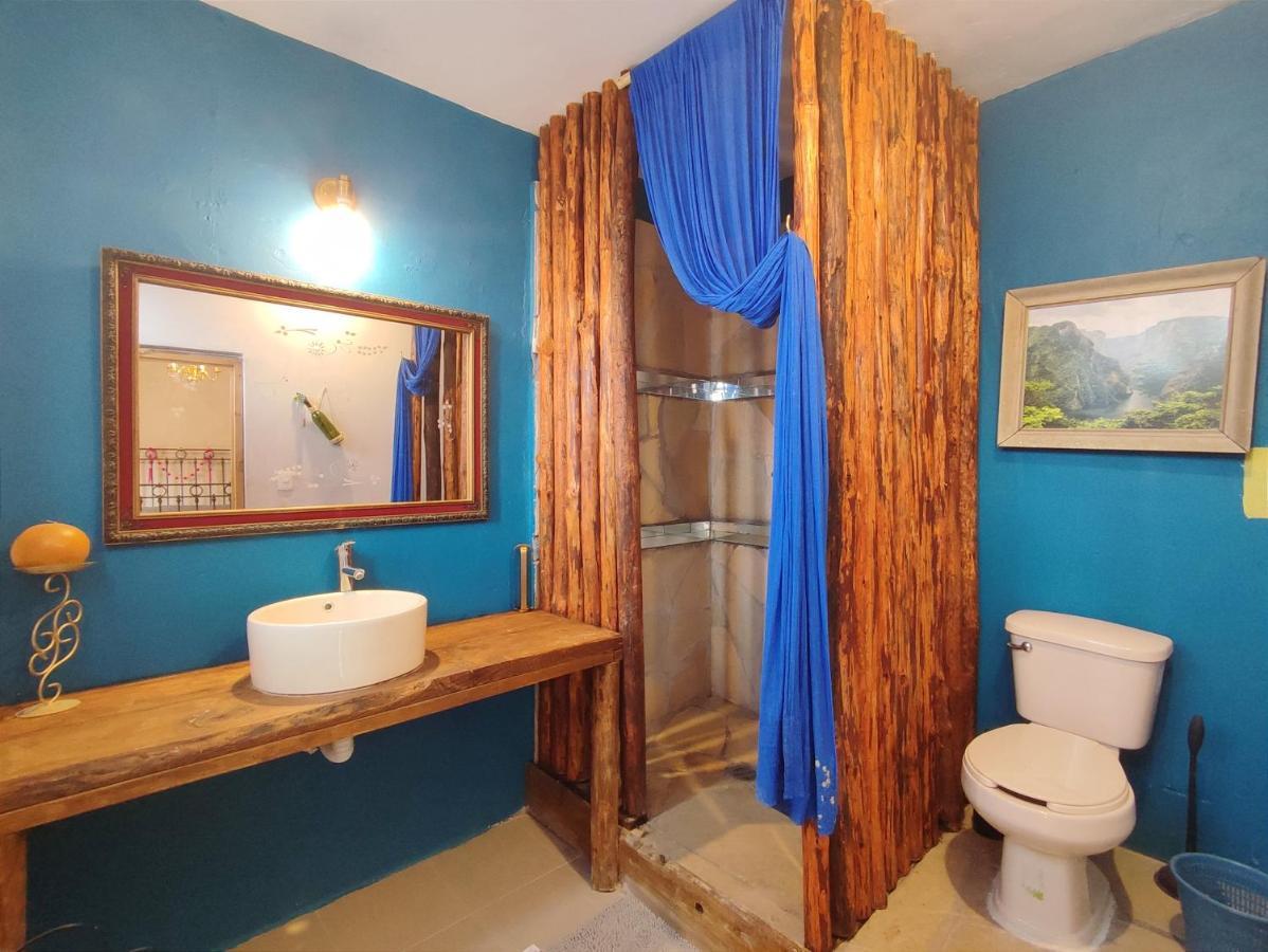 Hostal Ikal Сан-Кристобаль-де-Ла-Касас Экстерьер фото